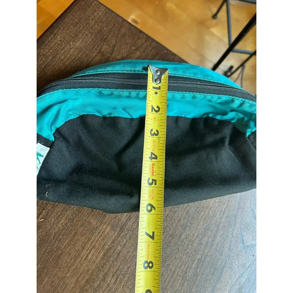 vintage REI toiletry bag two-tone teal and black nylon